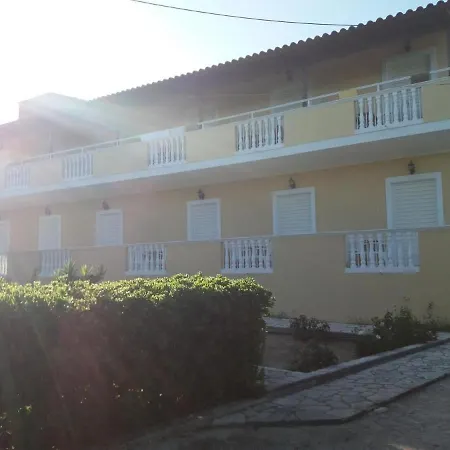 Aquarius 9 Laganas